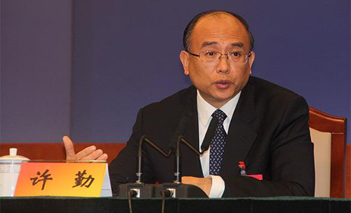 ������ί���