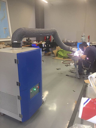 ���̾�����